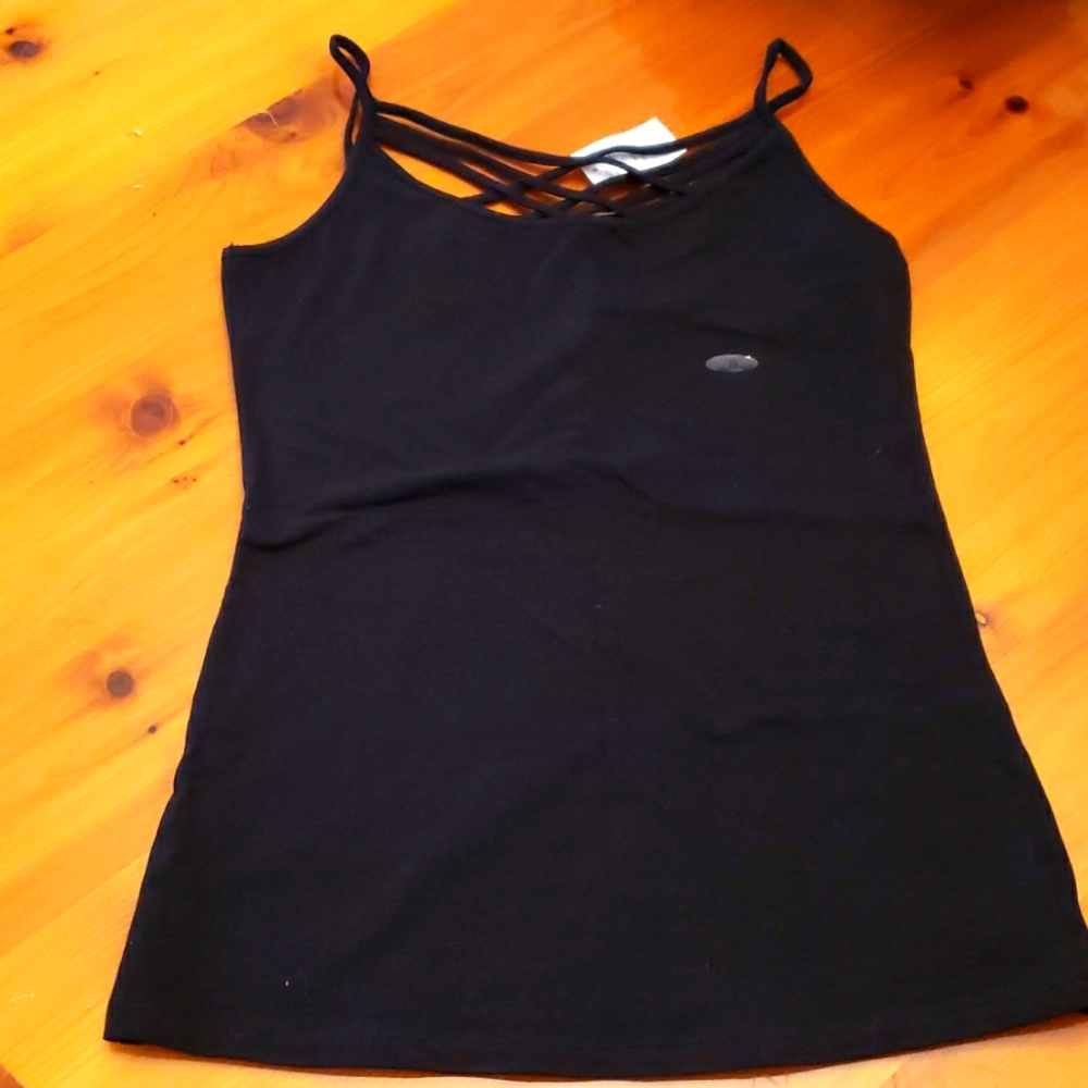 Maurices cross front tank top sz S BNWT